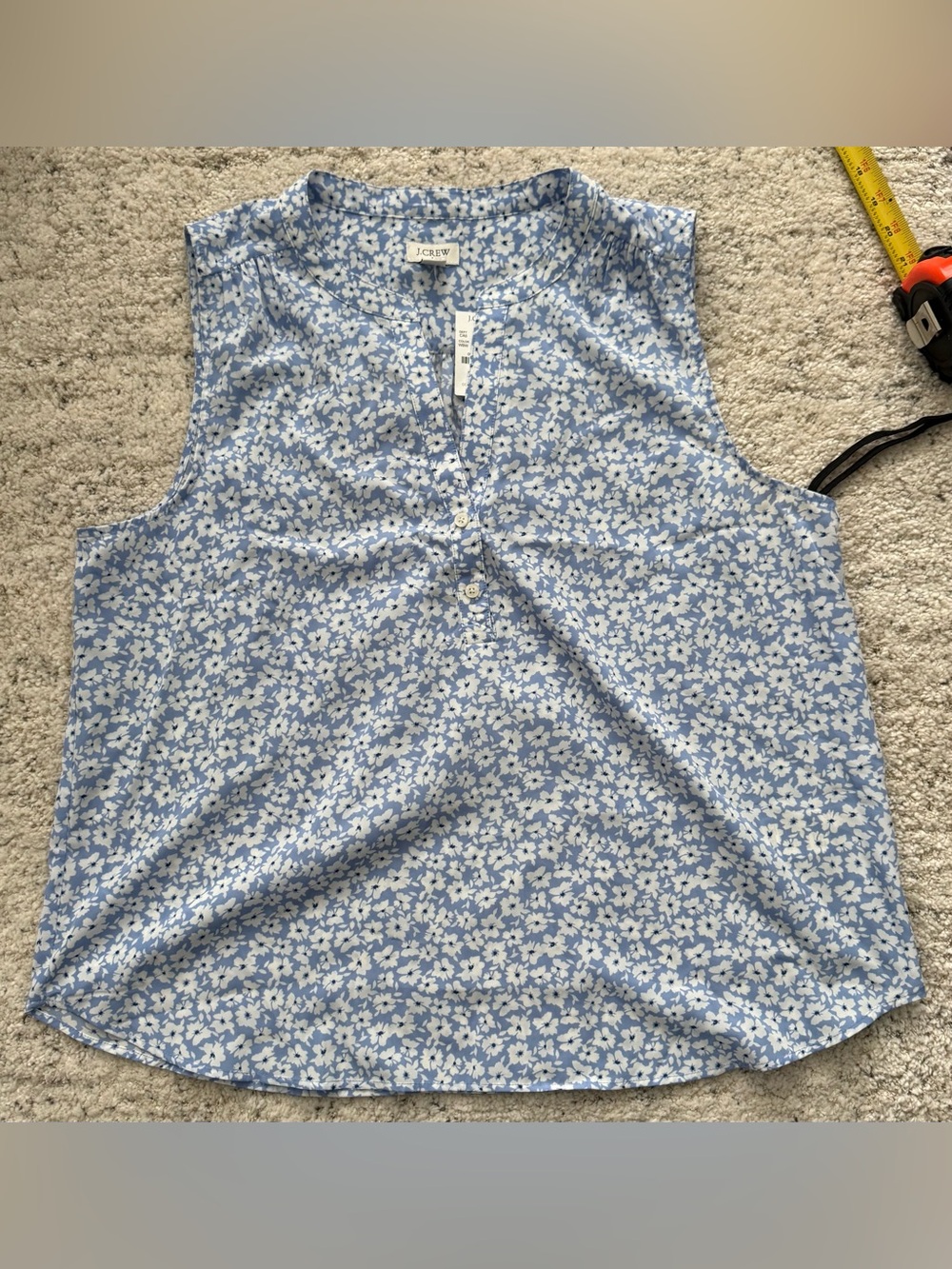 J.Crew L Large Blue White Floral Sleeveless Blouse Top NWT J. Crew
